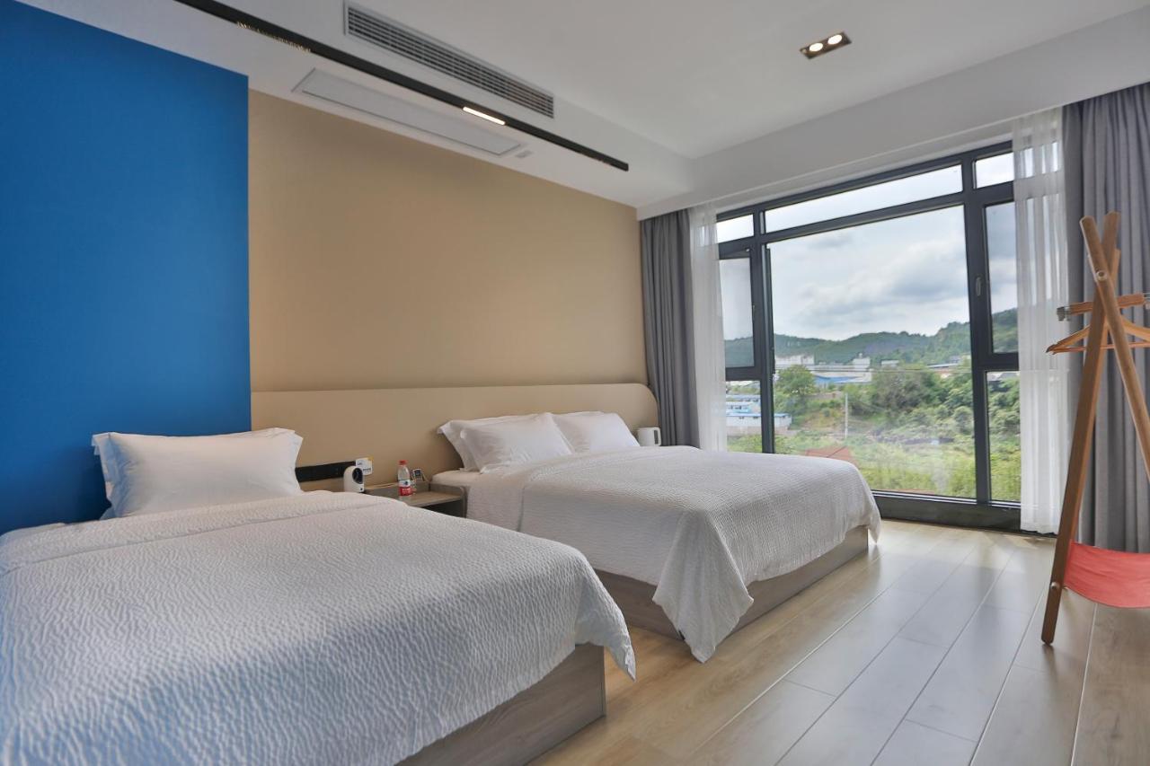 Heaven'S Gate Home Stay --Free Pick Up Service--Panoramic View Of Tianmen Mountain زانغجياجي المظهر الخارجي الصورة