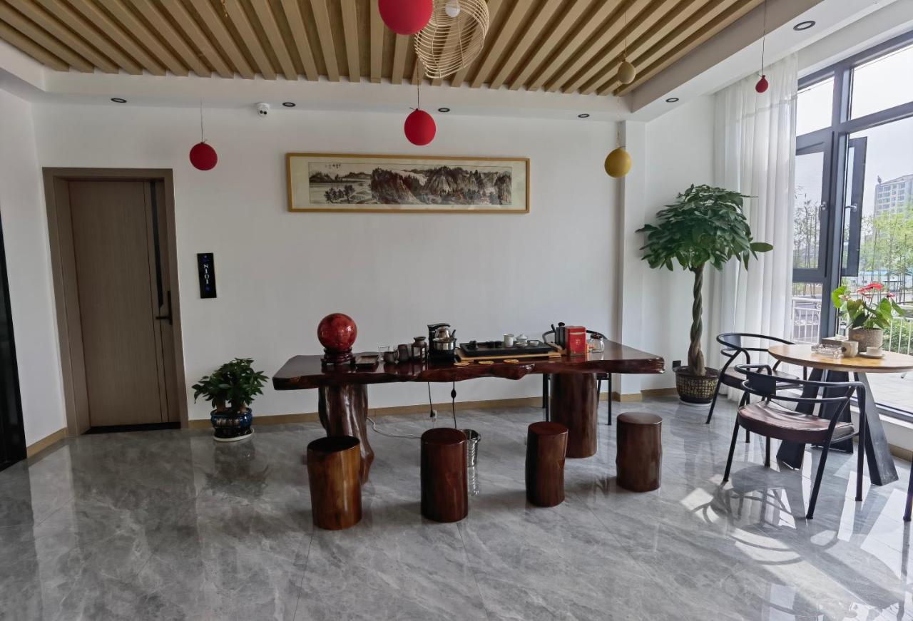 Heaven'S Gate Home Stay --Free Pick Up Service--Panoramic View Of Tianmen Mountain زانغجياجي المظهر الخارجي الصورة