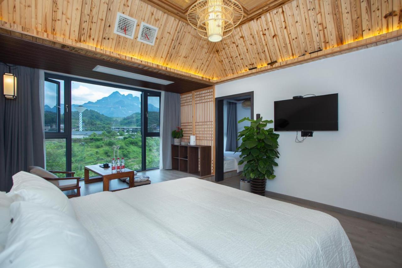 Heaven'S Gate Home Stay --Free Pick Up Service--Panoramic View Of Tianmen Mountain زانغجياجي المظهر الخارجي الصورة