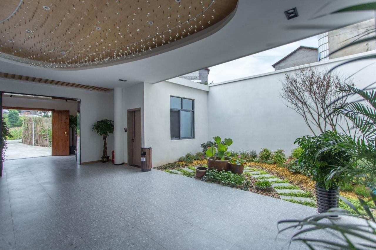 Heaven'S Gate Home Stay --Free Pick Up Service--Panoramic View Of Tianmen Mountain زانغجياجي المظهر الخارجي الصورة